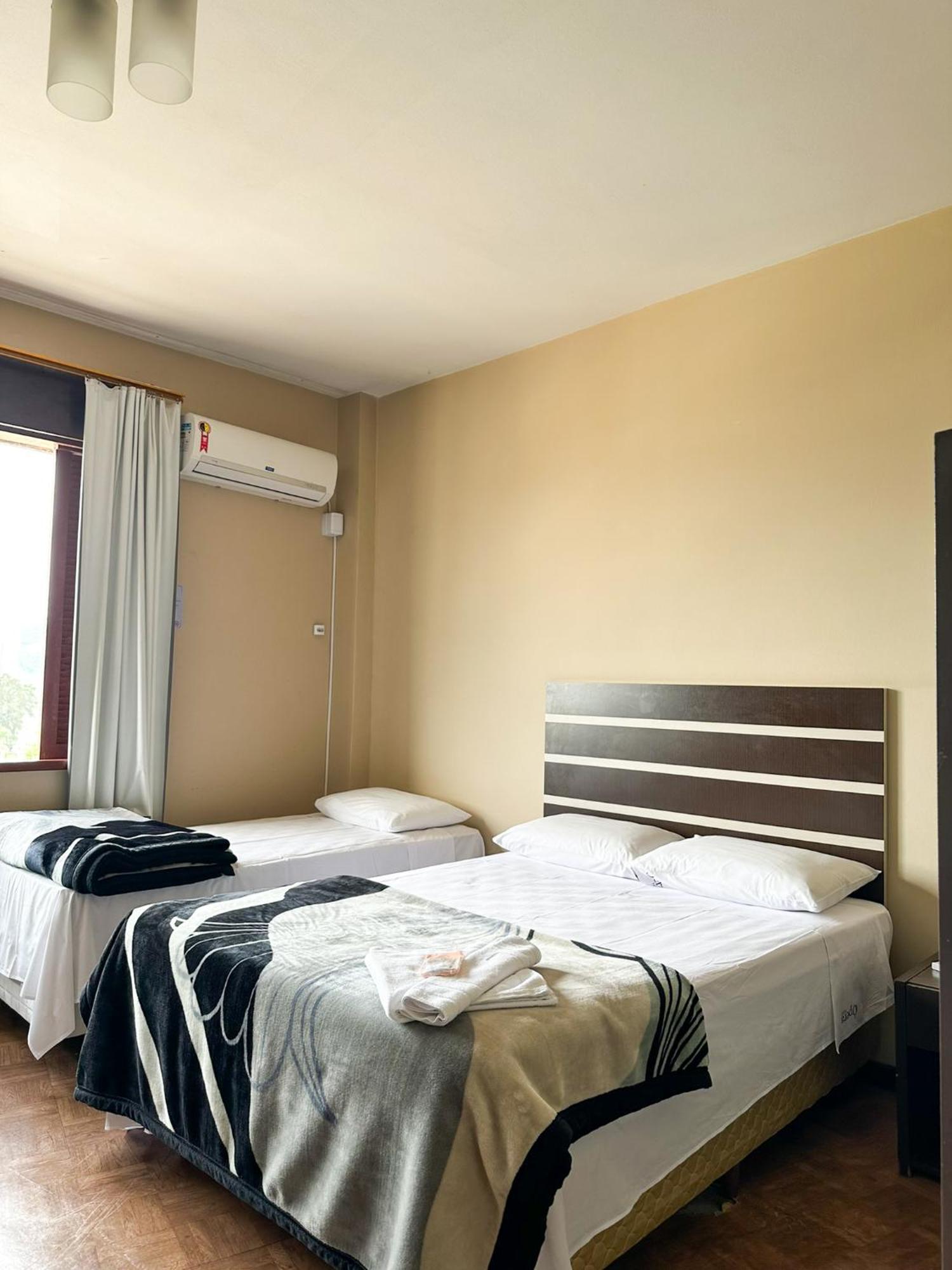 Opera Hotel Porto Uniao Bagian luar foto